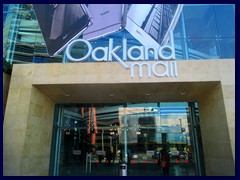 Oakland Mall, Zona 10